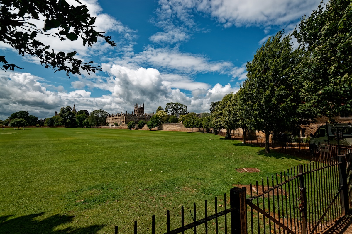 Scenic Oxford riverside footpath
